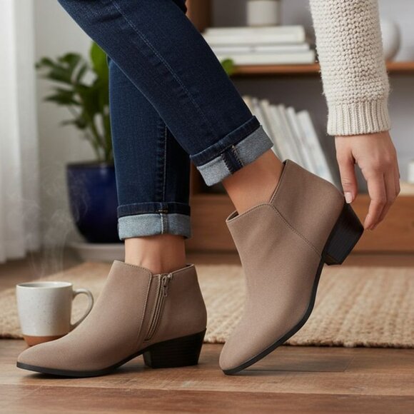 NIB Wide Width Style & Co Willey Ankle Booties - Picture 1 of 13